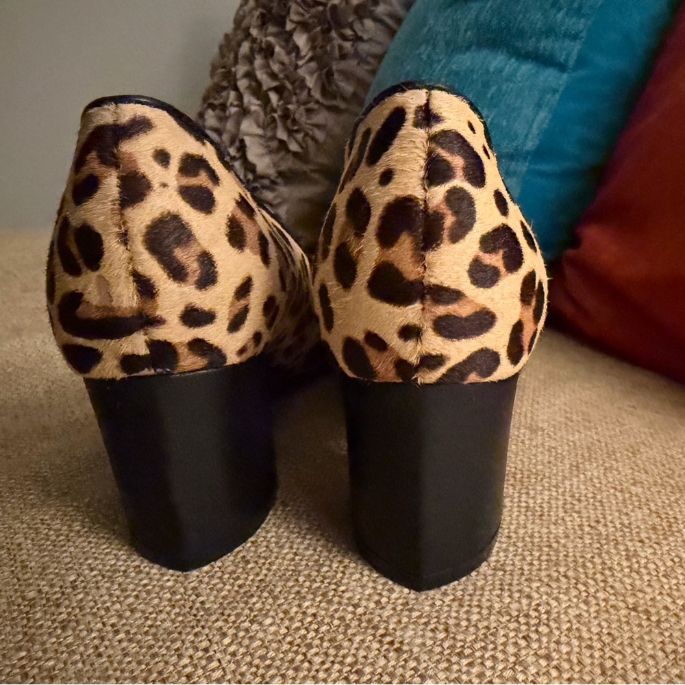 Marc Fisher Leopard Print Heels - Picture 3 of 4